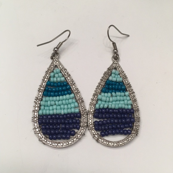 Jewelry - Shades of blue earrings